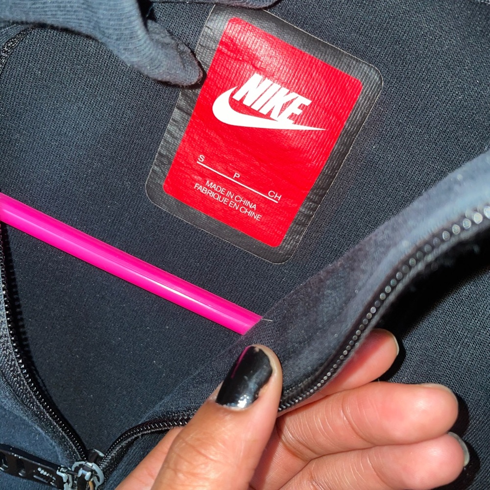 Nike jacket - Picture 4 of 4